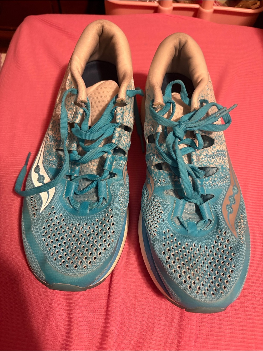 Saucony Women's Teal Lace-Up Running Sneakers
